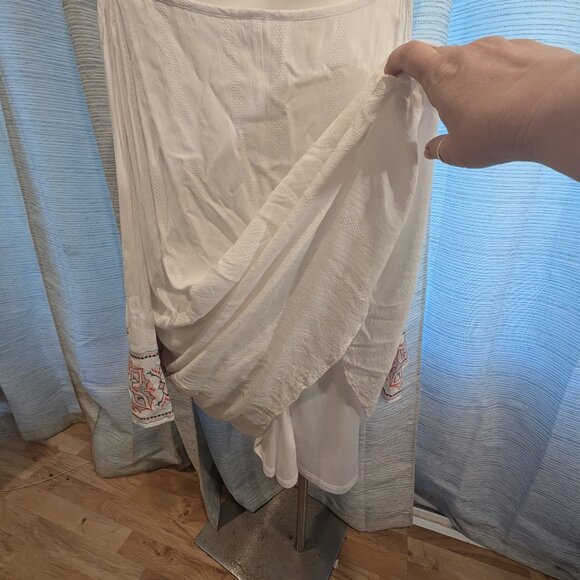 Ava & Viv fully lined white boho dress with embroidered sleeves - Size 3X - Picture 7 of 7